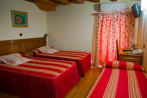Hotel Jacobeo Belorado Eksteriør billede